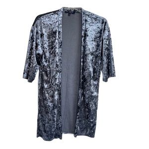 One Clothing Silver Velvet Kimono size XS